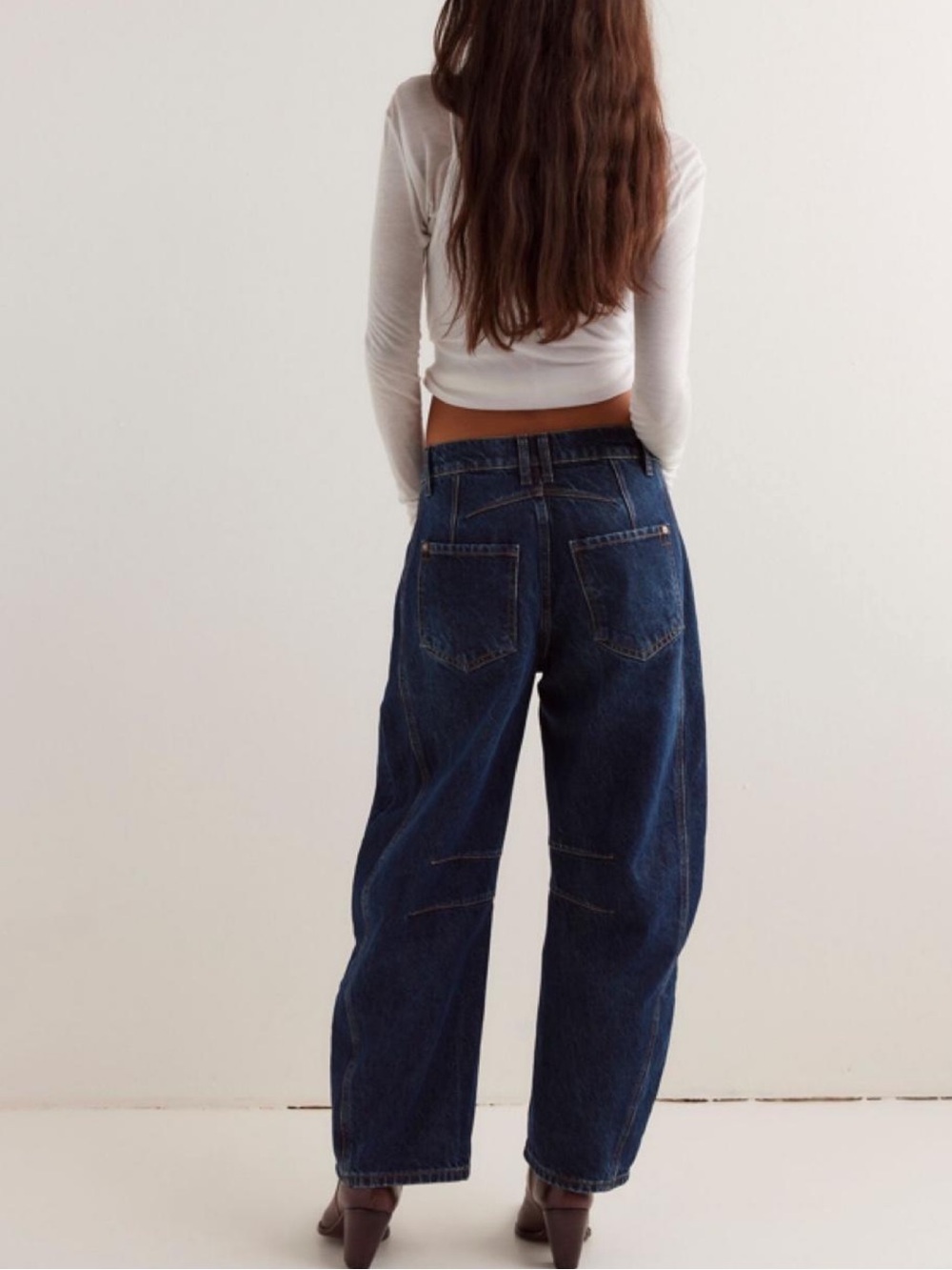 NWT We The Free Good Luck Mid Rise Barrel Jean-Deep End - Picture 2 of 6